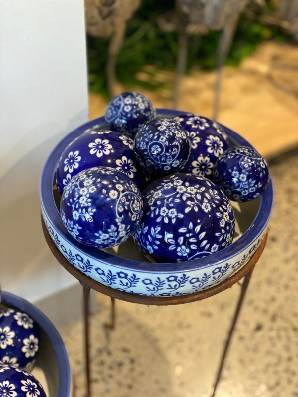 Dark blue porcelain balls 4 scaled 1